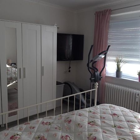 Ferienwohnung Finkenzeller Jever Extérieur photo